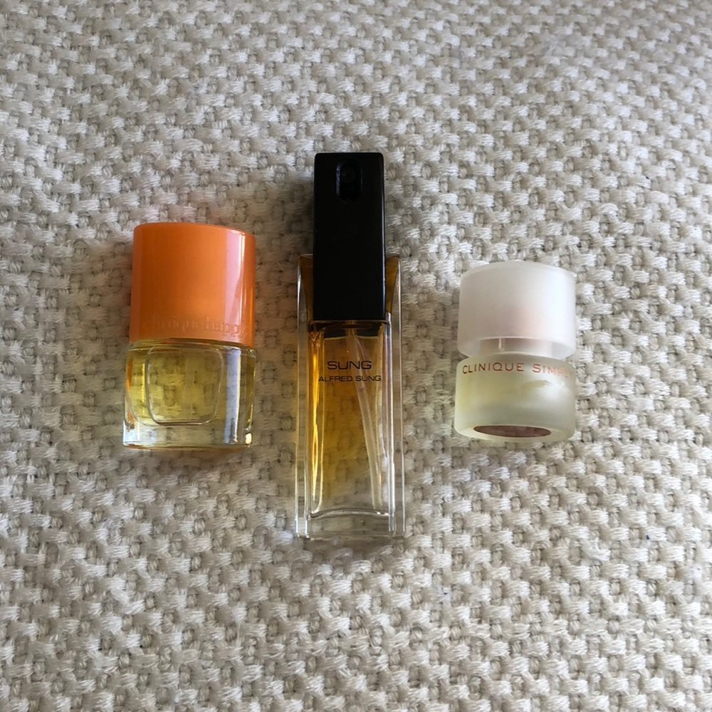 Sephora sampler package: Clinique Happy, Simply...